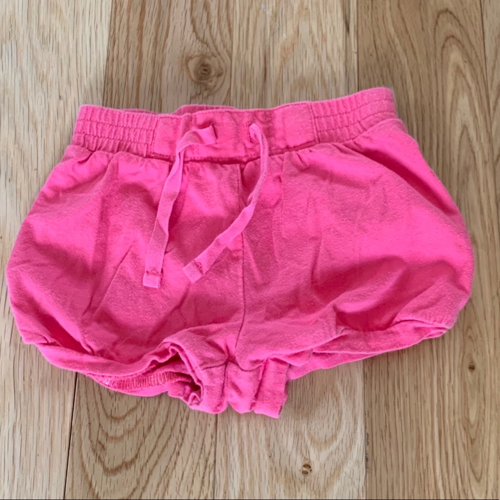 Kids Bundle Of 3 Gap Items(romper, short, onesies) - Picture 6 of 12